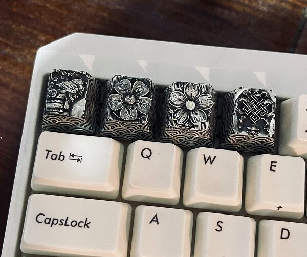 Samurai silver artisan keycap