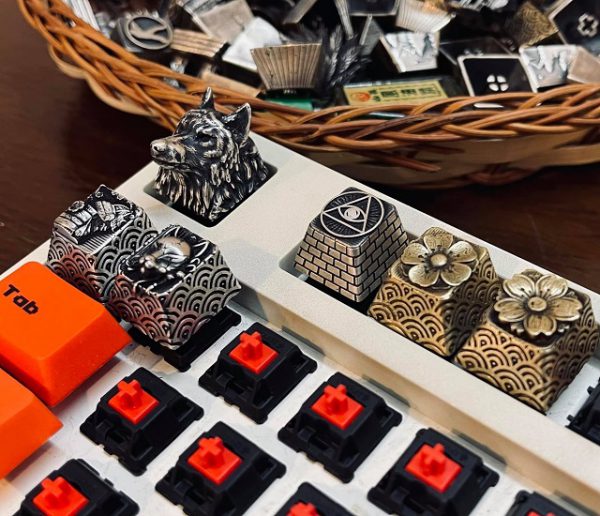 Samurai silver artisan keycap