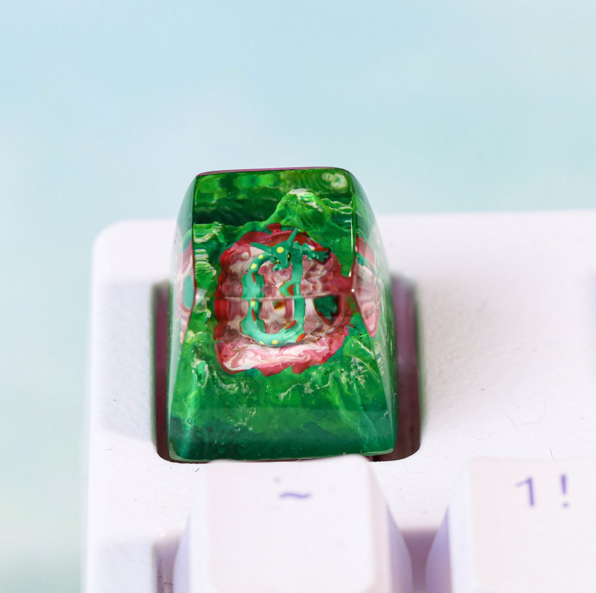 Rayquaza Artisan Keycap - A dark green keycap