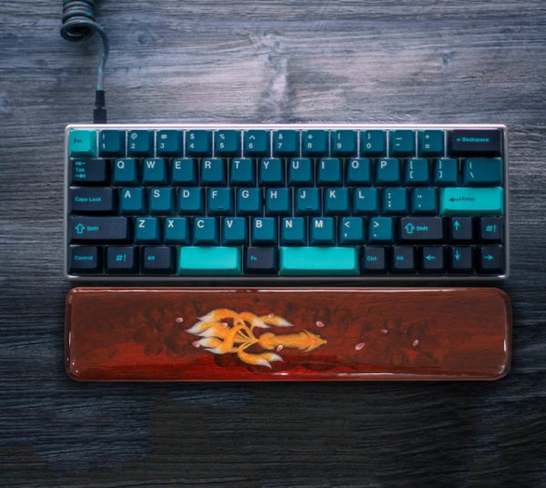 Nine-tailed fox resin and wood wrist rest