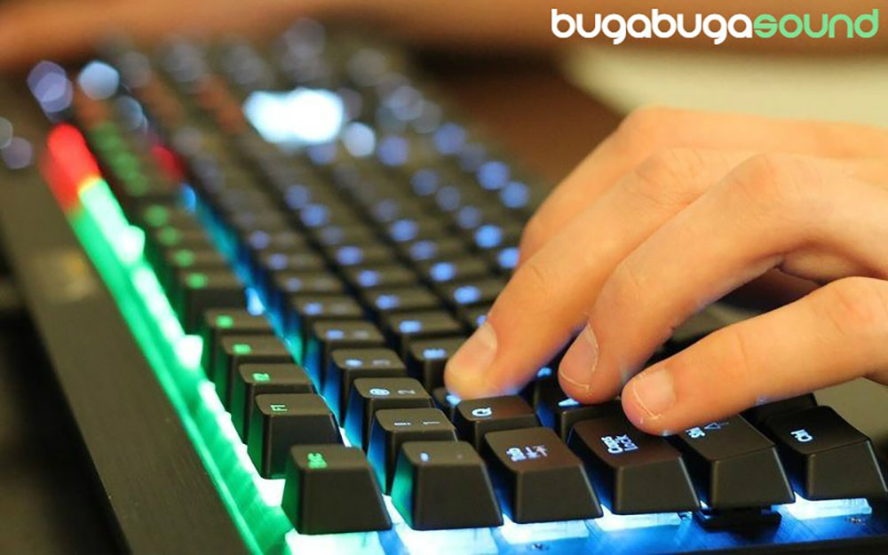 A backlit keyboard requires specific keycaps | Source: Bugabugasound