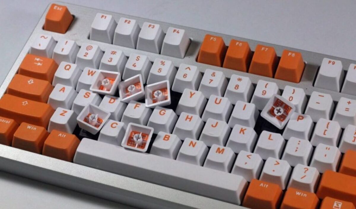 Which material makes the best keycaps? Hirosart
