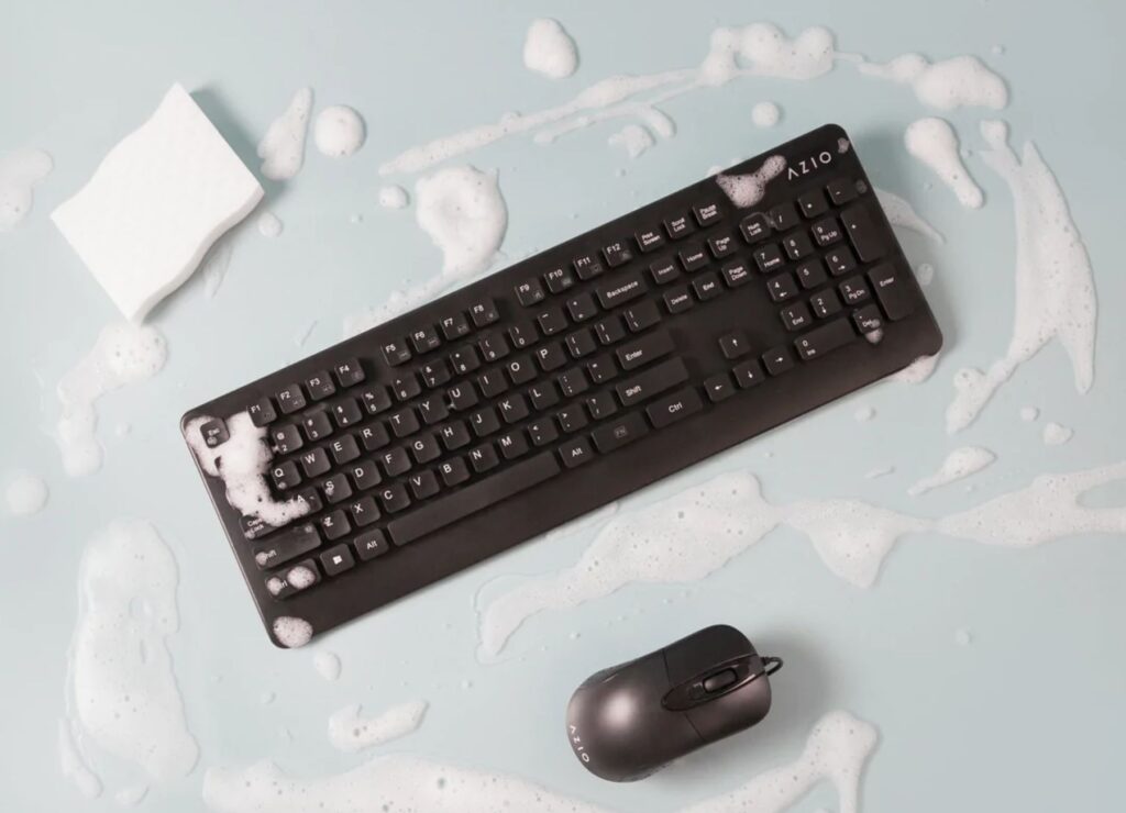Waterproof Mechanical Keyboard is easy to clean