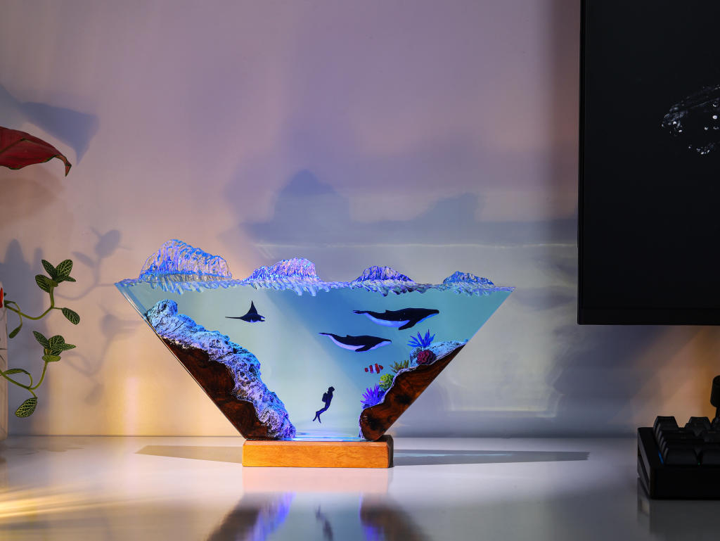 Humpback Whale and Diver Night Light ver 2 - Hirosart