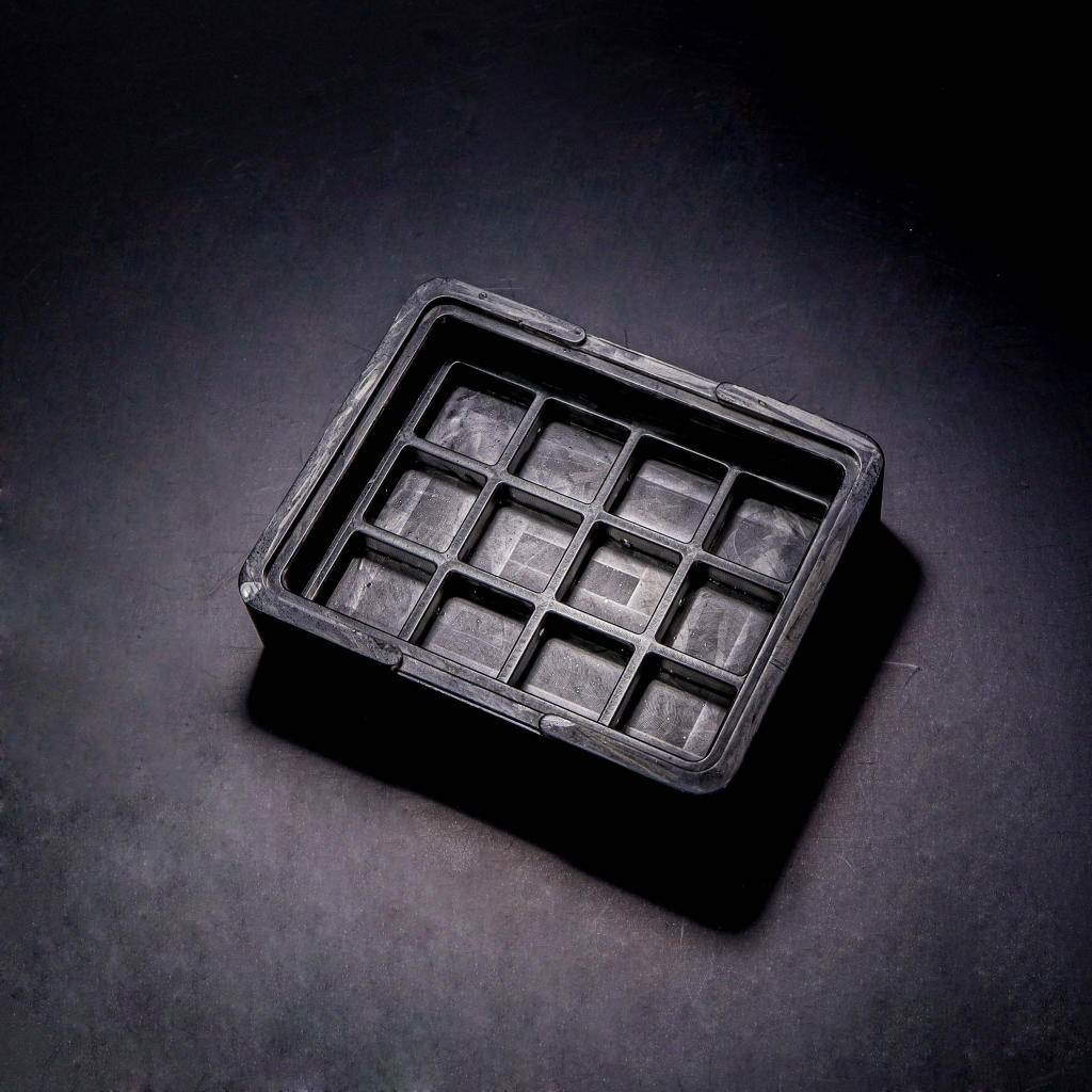Carbon fiber keycap tray