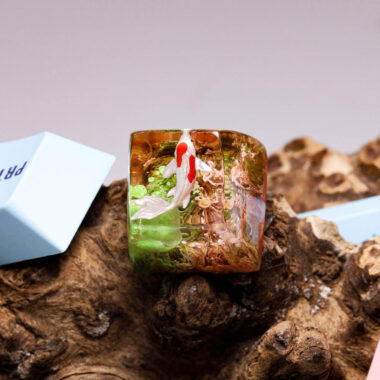 Honey and mint koi keycap