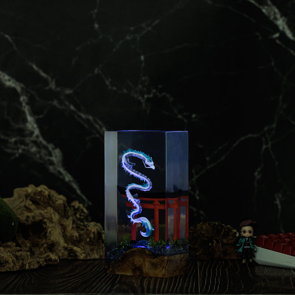 haku-dragon-night-light-7.jpg