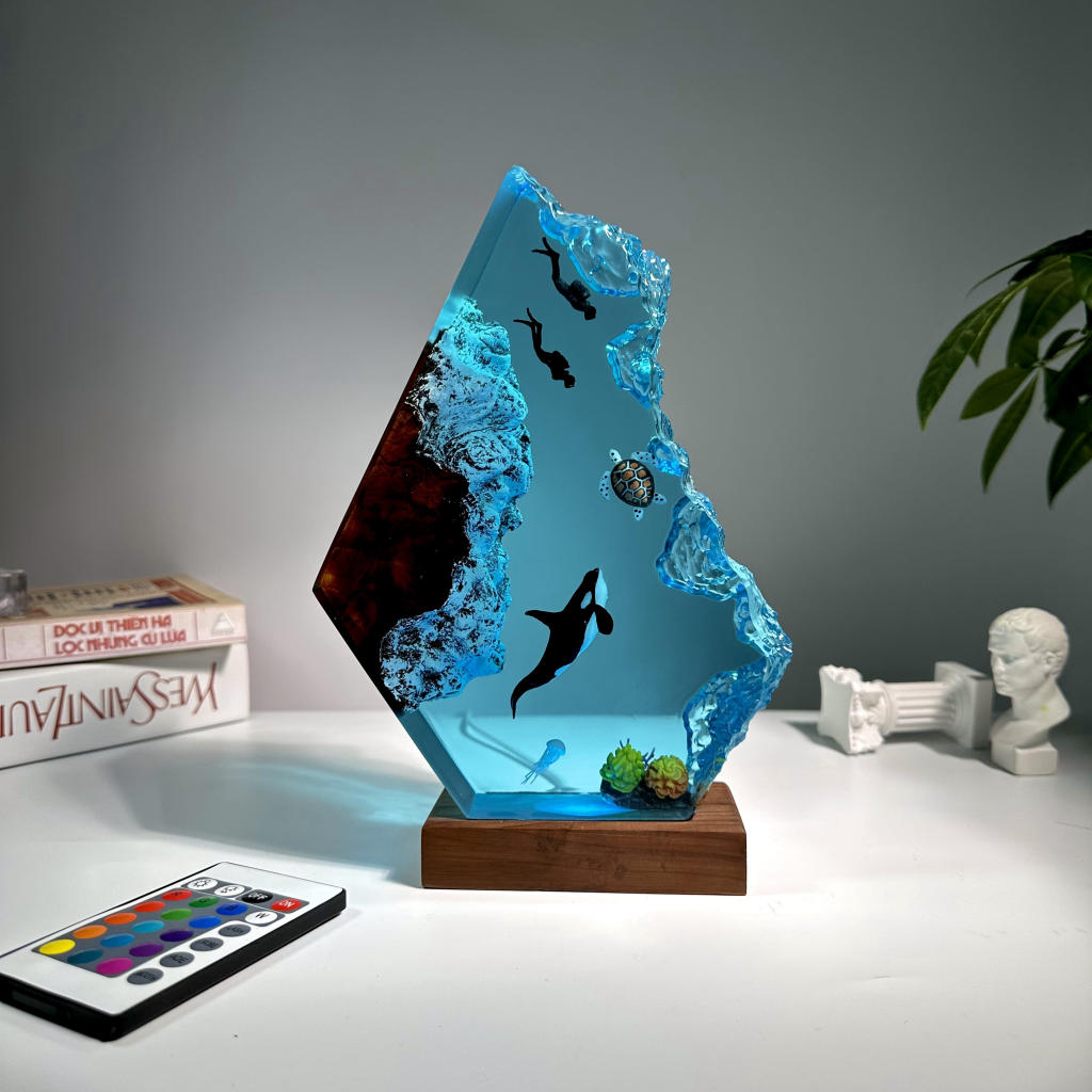 Orca Killer Whale Epoxy lamp - Hirosart