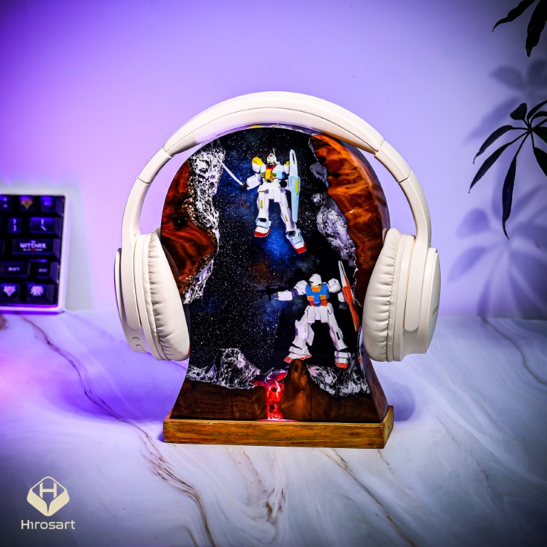 Gundam Night Light & Headphone Stand 8 Gundam Night Light & Headphone Stand