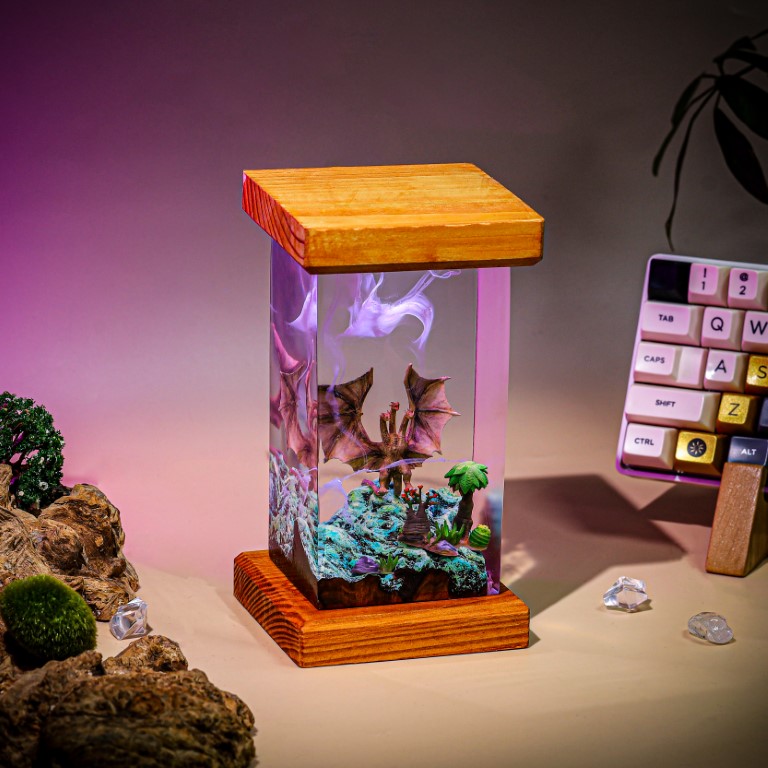Three-Head Monster King Ghidorah Epoxy Lamp 11 Three-Head Monster King Ghidorah Epoxy Lamp