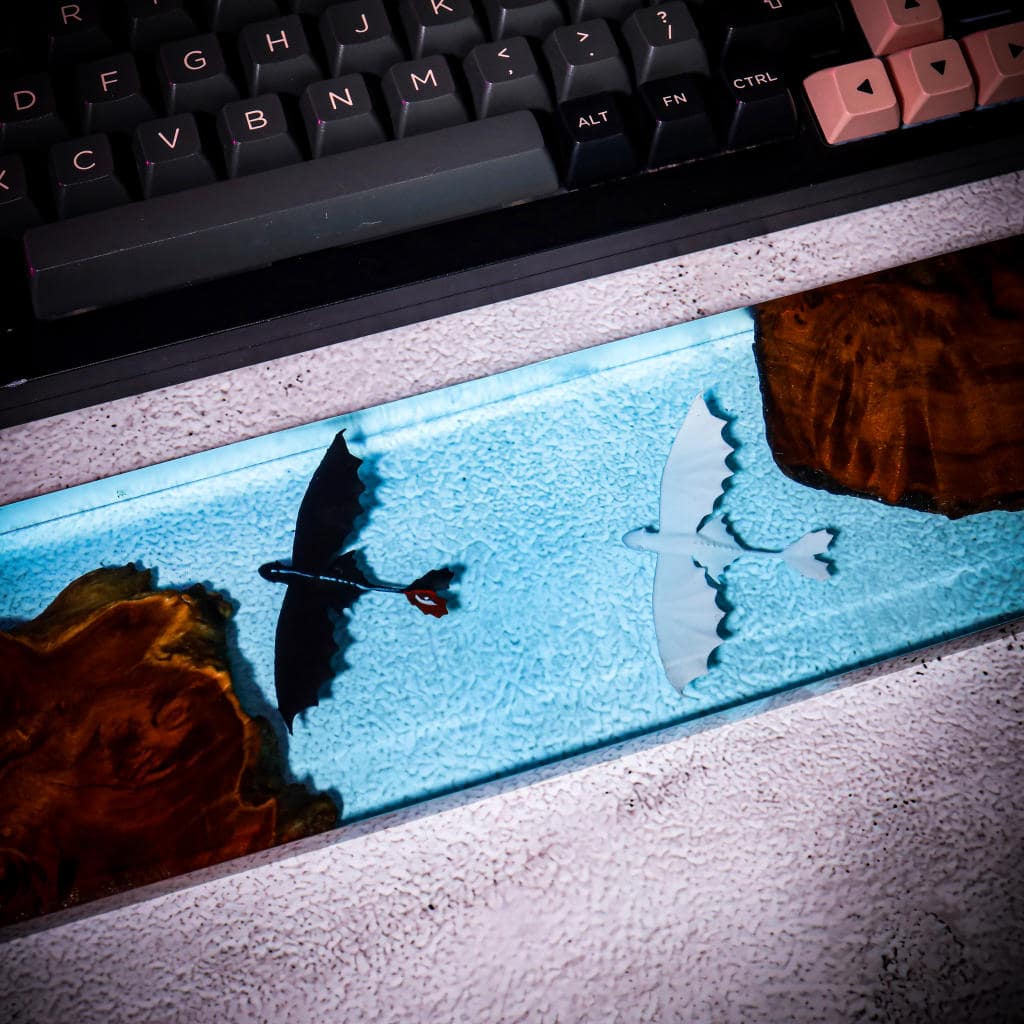 Toothless And Light Fury Resin Wrist Rest 1 Toothless and light fury resin wrist rest