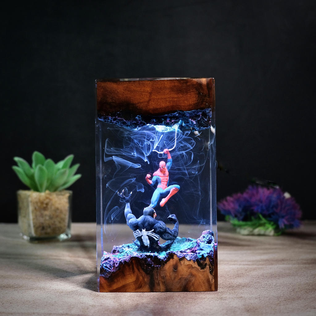 Spider-Man Vs Venom Night Light 1 Spider-man vs venom night light