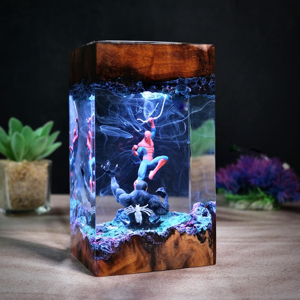 Spider-Man Vs Venom Night Light Spider-man vs venom night light
