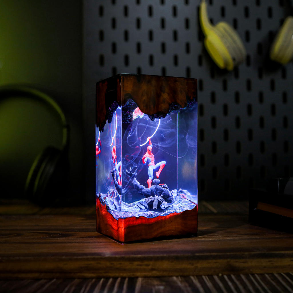 Spider-Man Vs Venom Night Light Spider-man vs venom night light