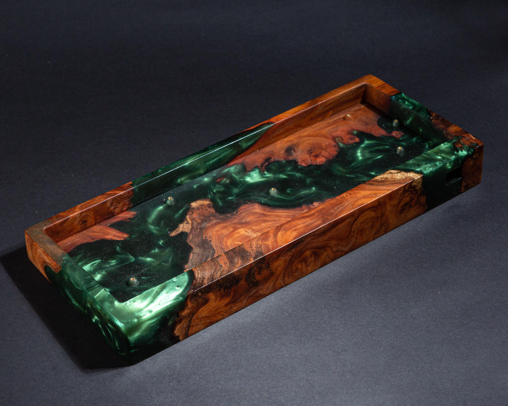 Green Resin And Wood Keyboard Case Green resin and wood keyboard case
