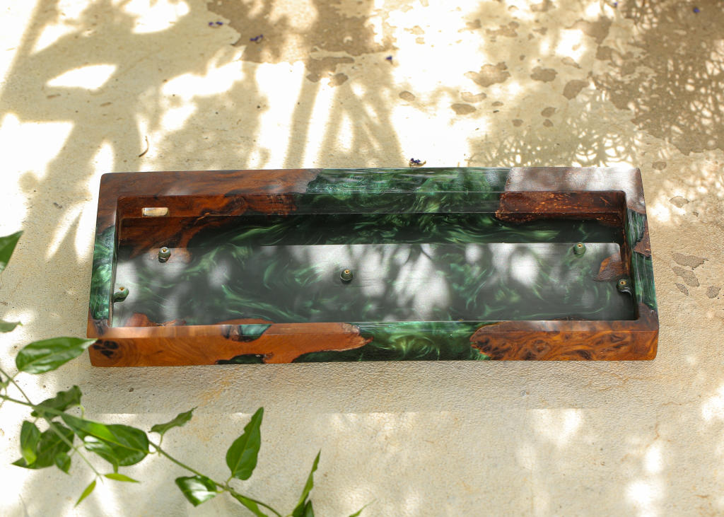 Green Resin And Wood Keyboard Case Green resin and wood keyboard case
