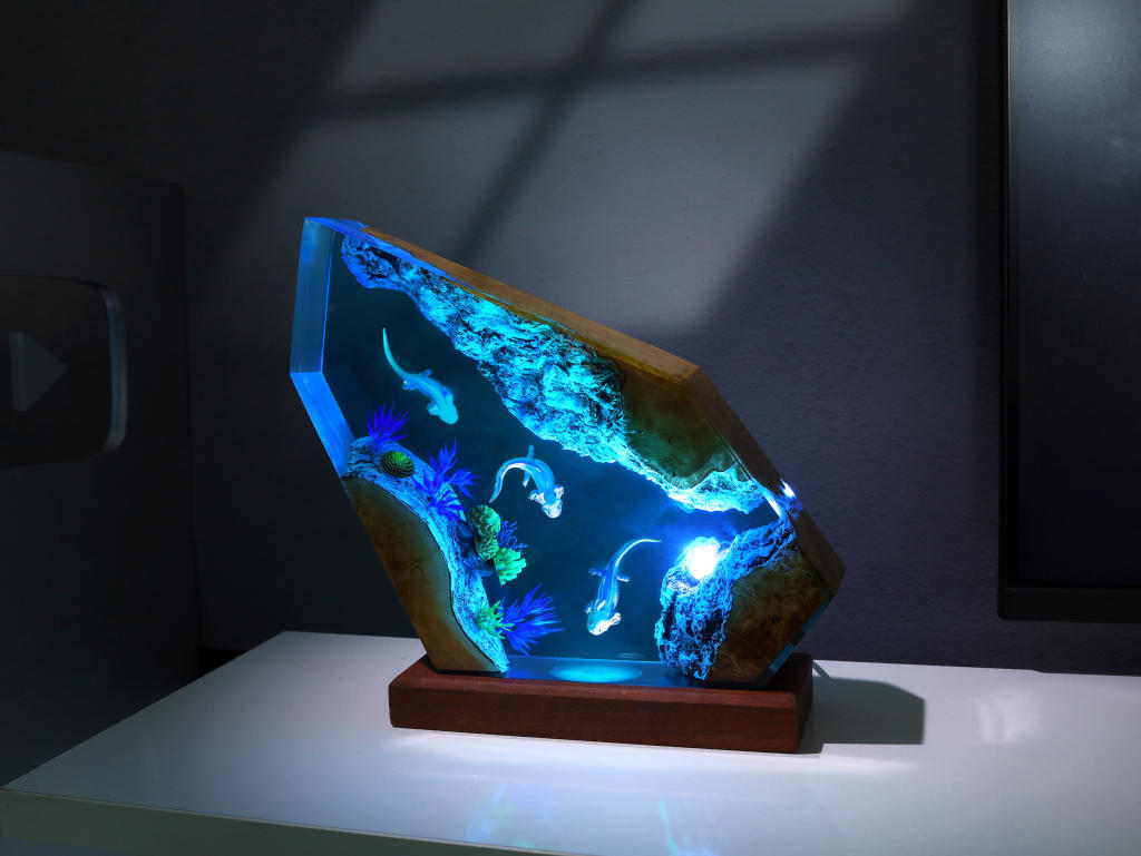 Swimming Axolotl Epoxy Lamp Ver 2 5 Swimming Axolotl Epoxy Lamp Ver 2