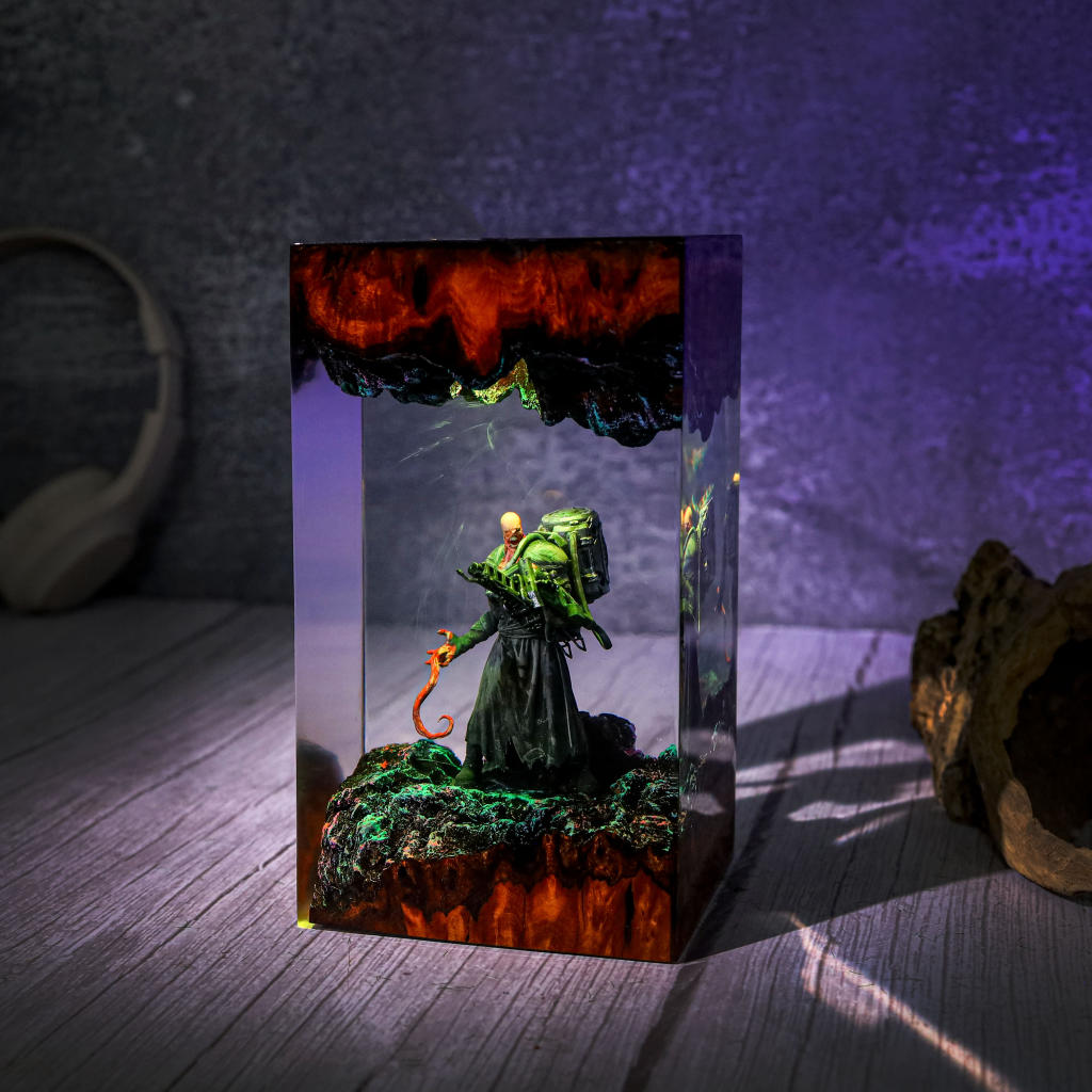 Nemesis from Resident Evil Resin Lamp 3 Nemesis from Resident Evil Resin Lamp