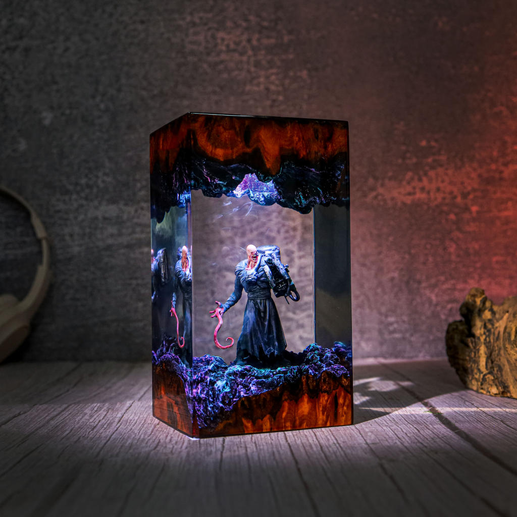 Nemesis from Resident Evil Resin Lamp 4 Nemesis from Resident Evil Resin Lamp
