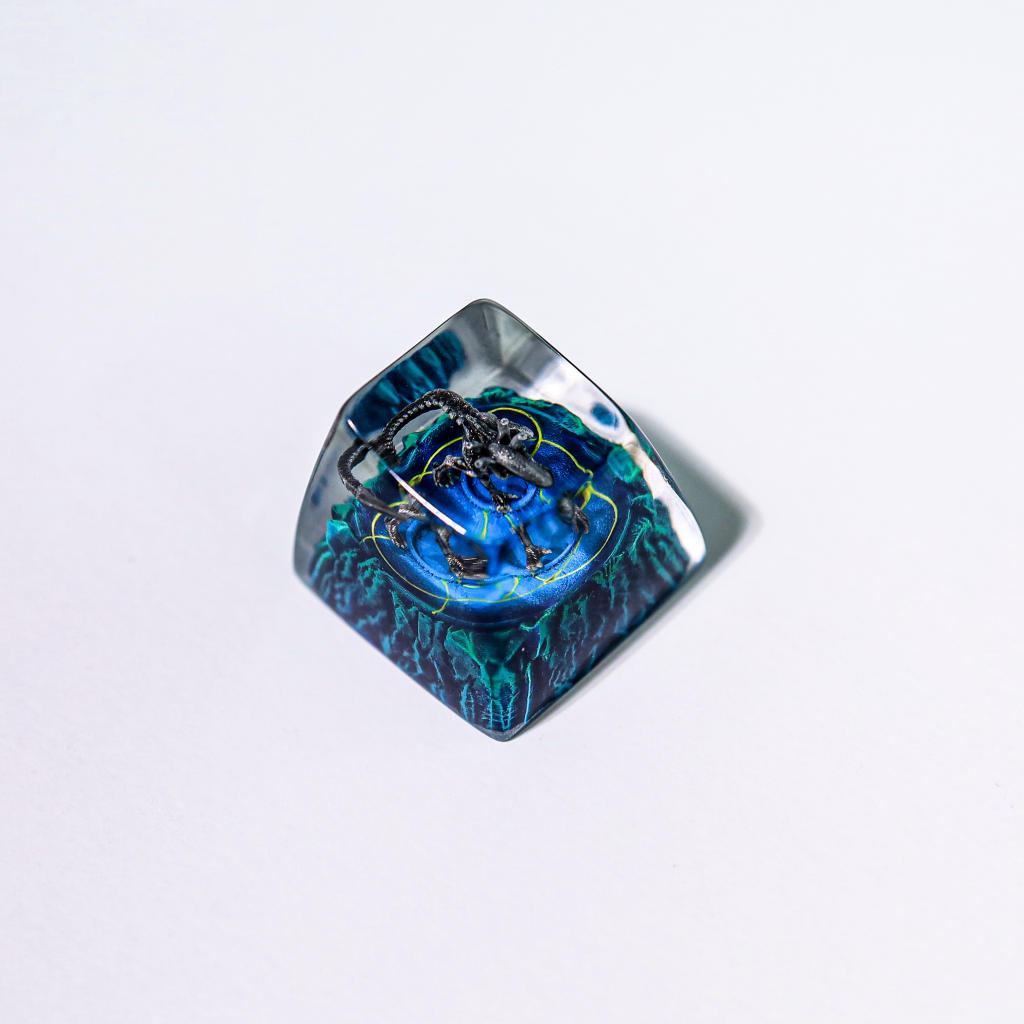 Alien Xenomorph Artisan Keycap 3 Alien Xenomorph Artisan Keycap