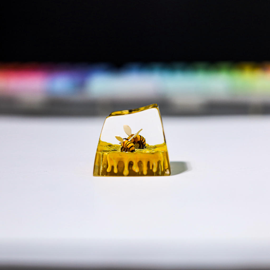 Honey Bee Esc Artisan Keycap Honey bee esc artisan keycap