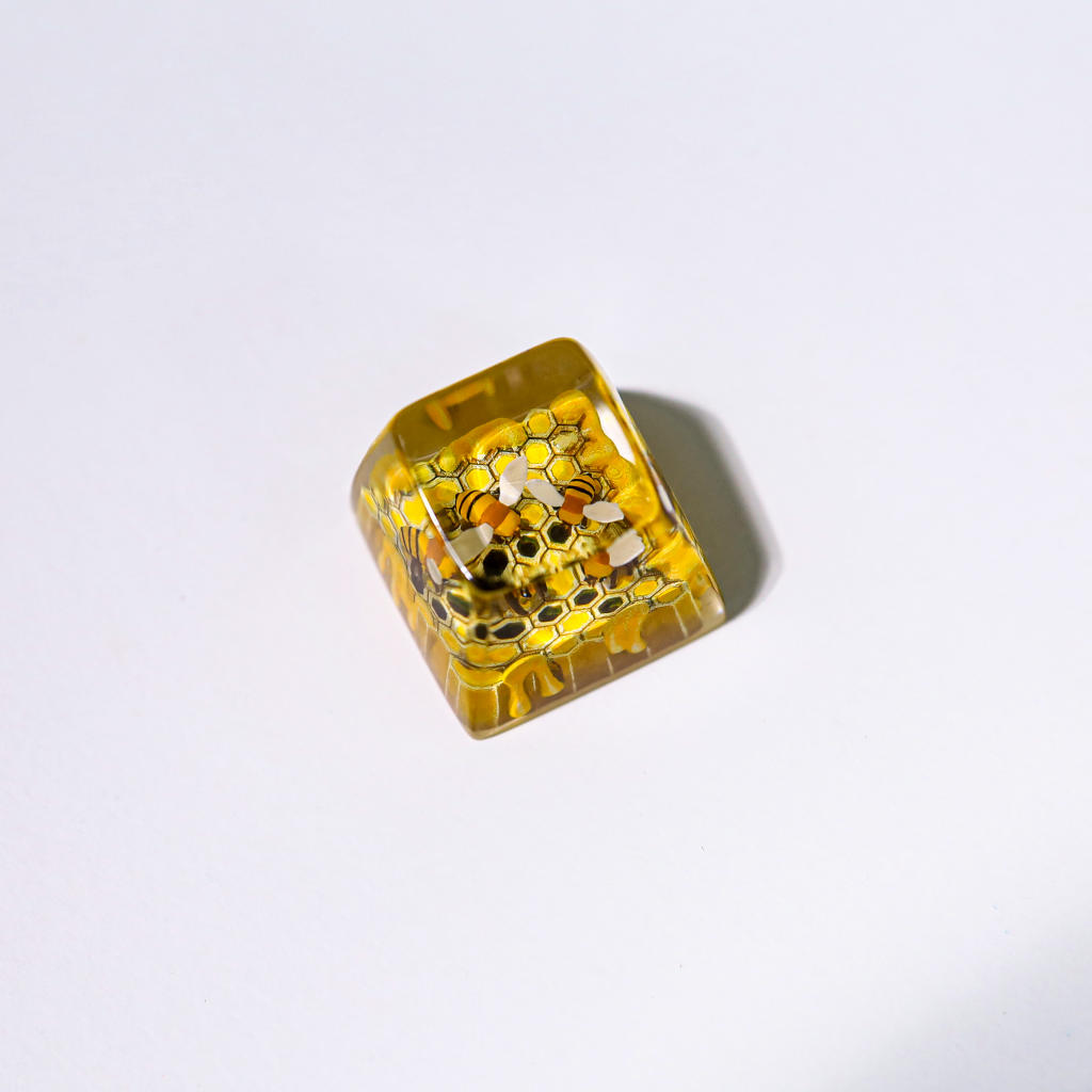Honey Bee Esc Artisan Keycap Honey bee esc artisan keycap