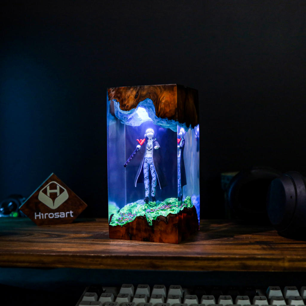 One Piece Trafalgar D. Water Law Lamp 1 One piece trafalgar d. Water law lamp