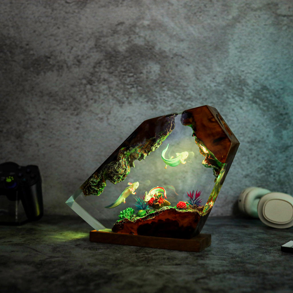 Swimming Axolotl Epoxy Lamp Ver 3 Swimming axolotl epoxy lamp ver 3