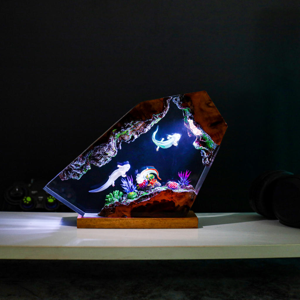 Swimming Axolotl Epoxy Lamp Ver 3 Swimming axolotl epoxy lamp ver 3