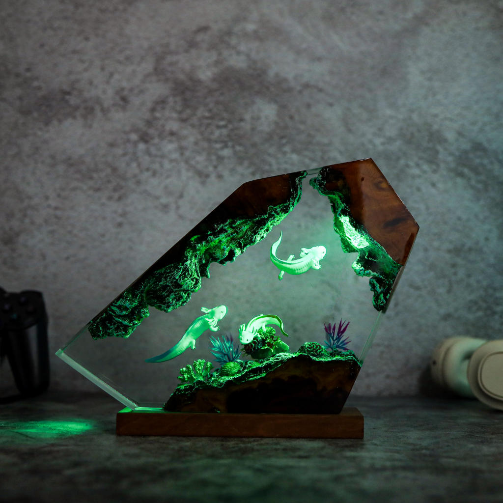 Swimming Axolotl Epoxy Lamp Ver 3 Swimming axolotl epoxy lamp ver 3