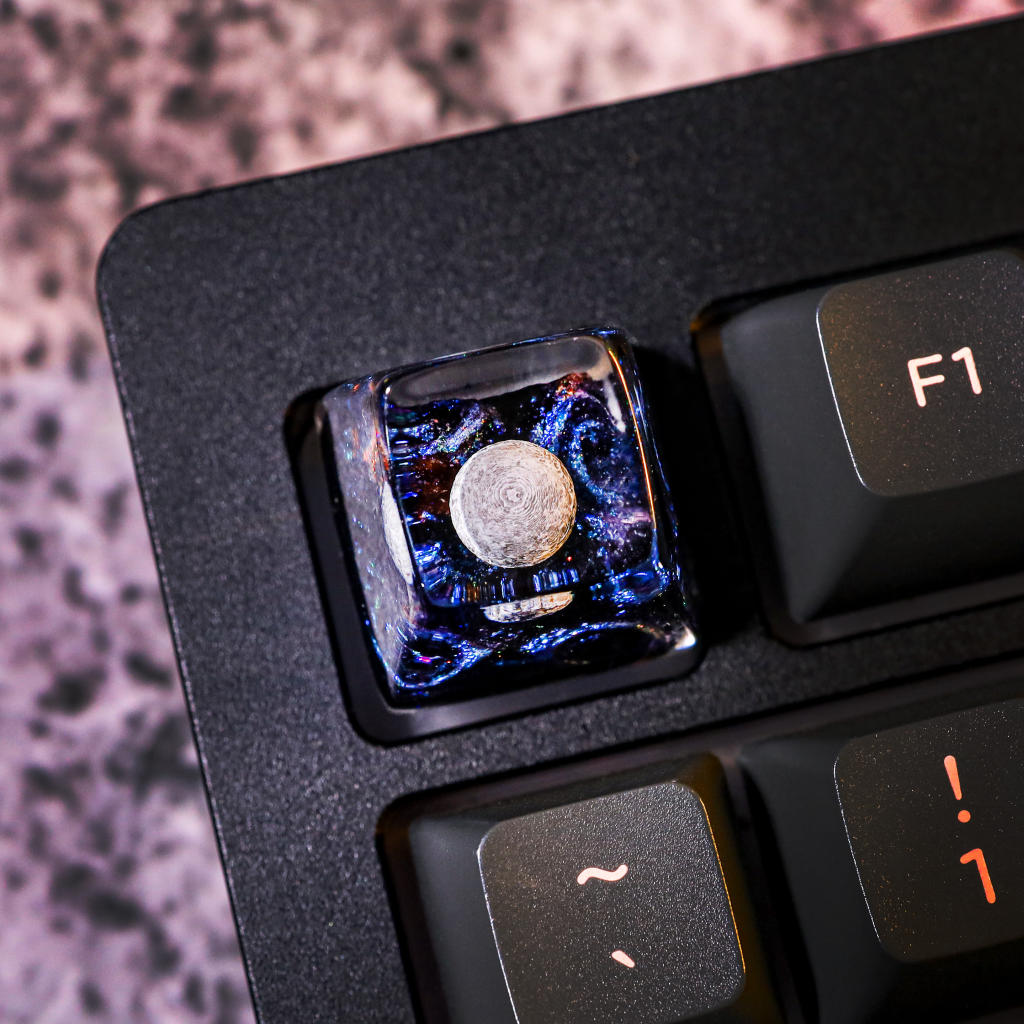 Planets Resin Artisan Keycap Planets resin artisan keycap
