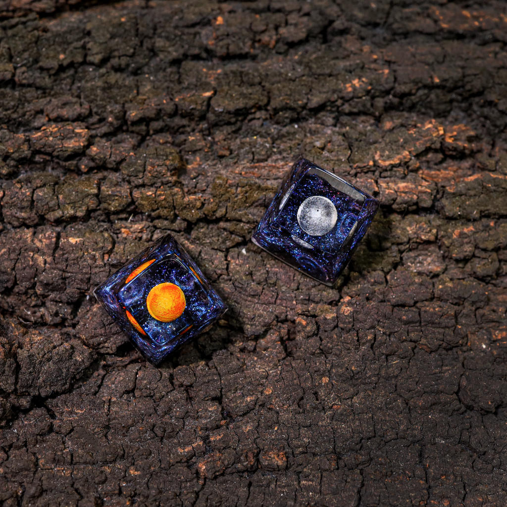Planets Resin Artisan Keycap Planets resin artisan keycap 23