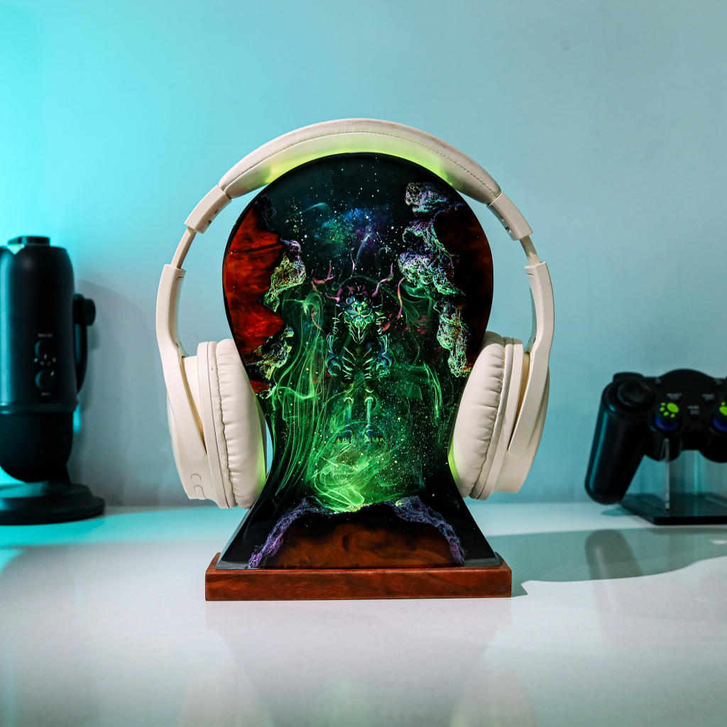 Shadow Hunter and Blood-Red Commander Headphone Stand & Lamp 6 Beru Solo Leveling Headphone Stand