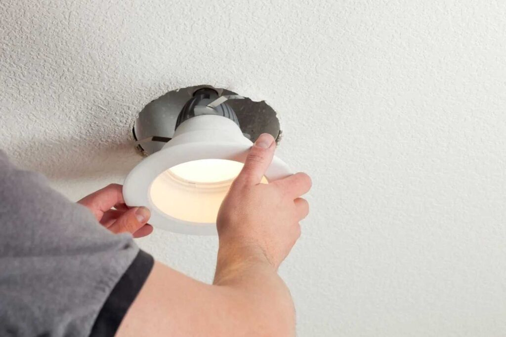 How Long Do LED Lights Last? 7 Solutions to Extend LED Lifespan 15 Good heat dissipation protects LEDs from heat