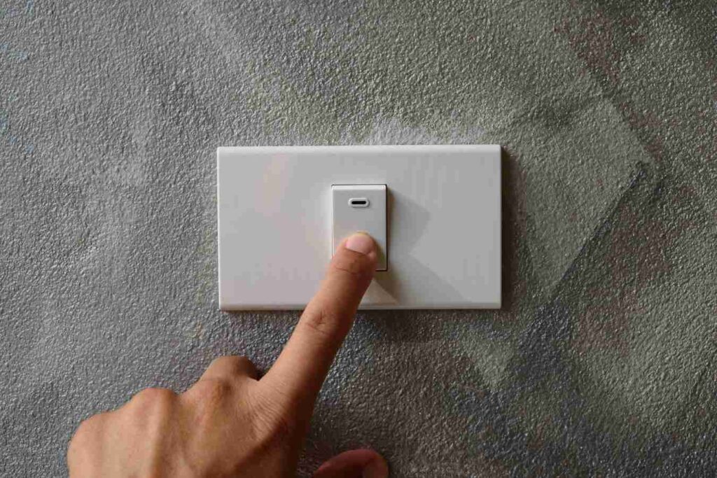 How Long Do LED Lights Last? 7 Solutions to Extend LED Lifespan 12 Turn off lights to save energy and reduce wear