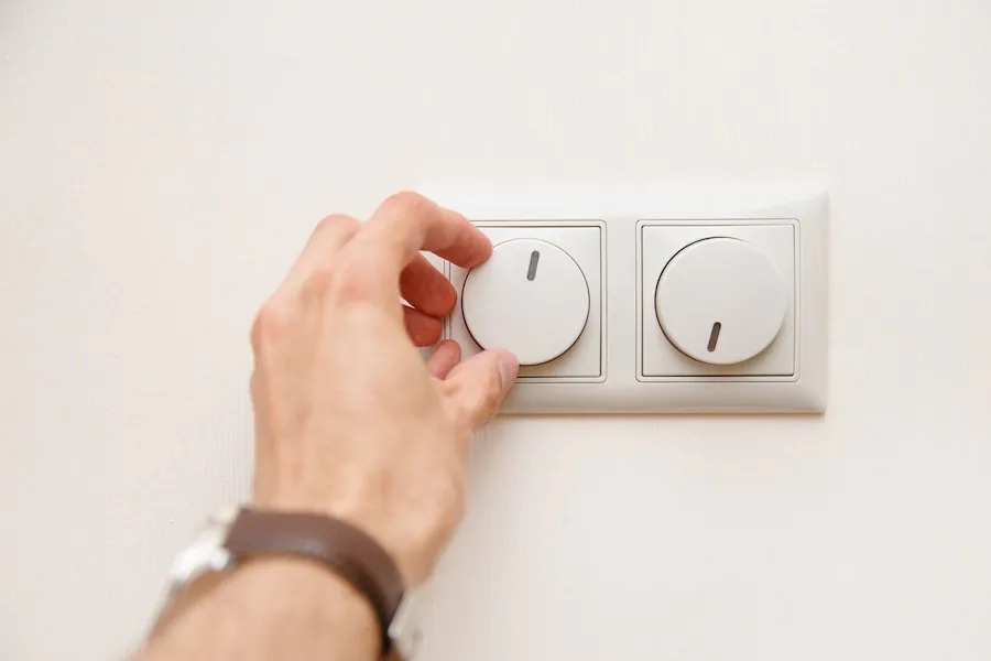 How Long Do LED Lights Last? 7 Solutions to Extend LED Lifespan 16 Compatible dimmers prevent flicker and early LED failure