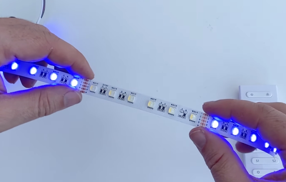 Why Is My LED Remote Not Working? Troubleshooting & Fix tips 7 Check the LED strip carefully to find the damaged part