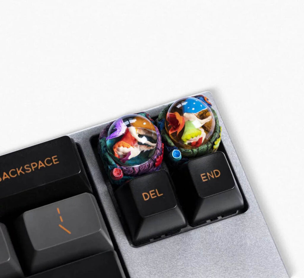 The fairy artisan keycap is perfect for Kawaii lovers and fantasy fans, enhancing your setup's look