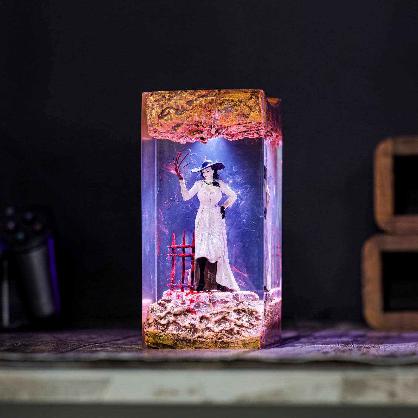 Alcina Dimitrescu Resident Evil Lamp 7 Alcina Dimitrescu Resident Evil Lamp