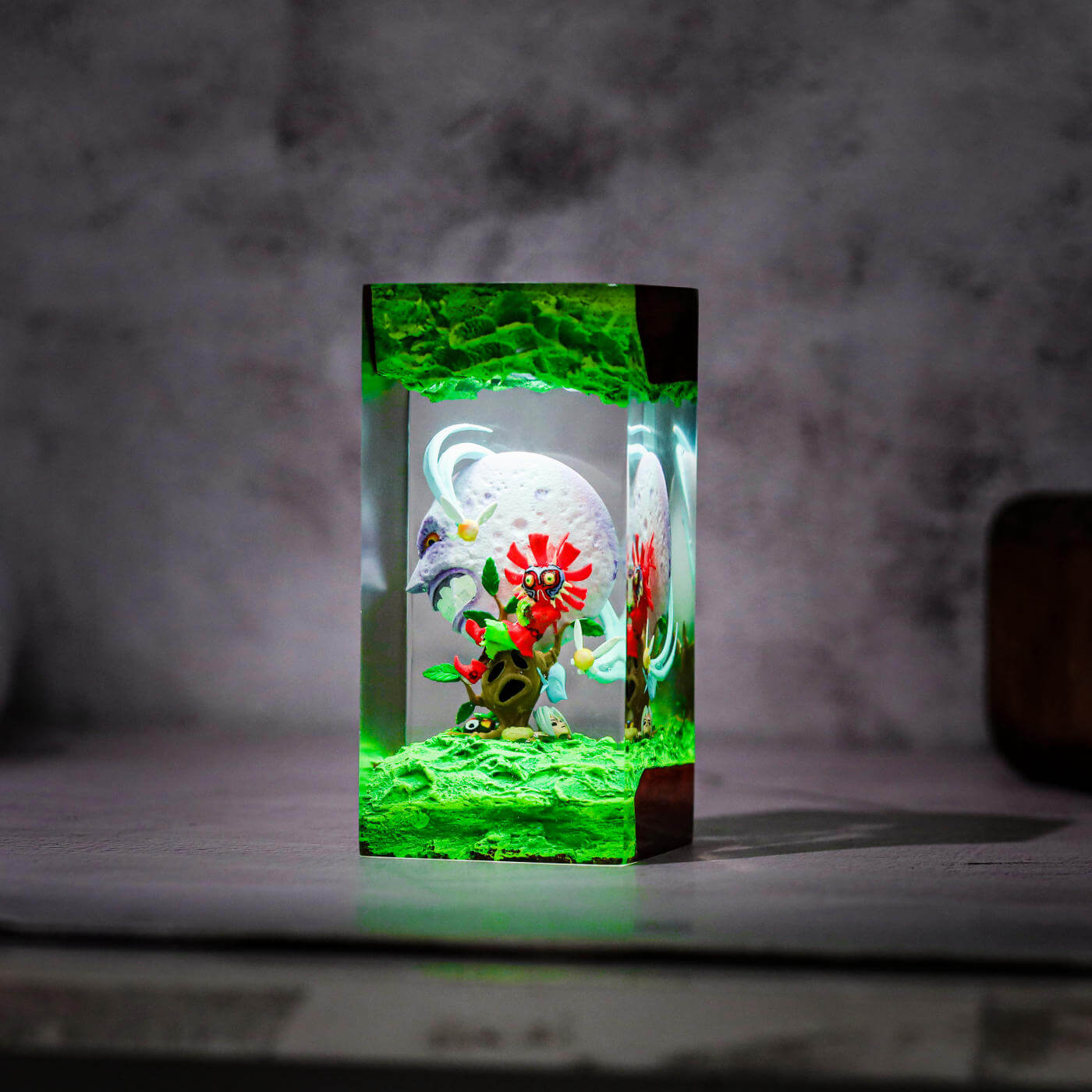 Zelda Skull Kid and Moon Night Light - Hirosart