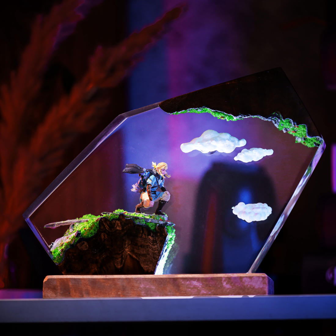 The Legend of Zelda Link Lamp Ver 2 4 The Legend of Zelda Link LED Lamp Ver 2