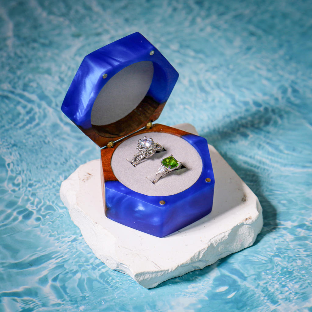 Custom Hexagon Double Ring Box 3 Custom Color 2 Slots Ring Box