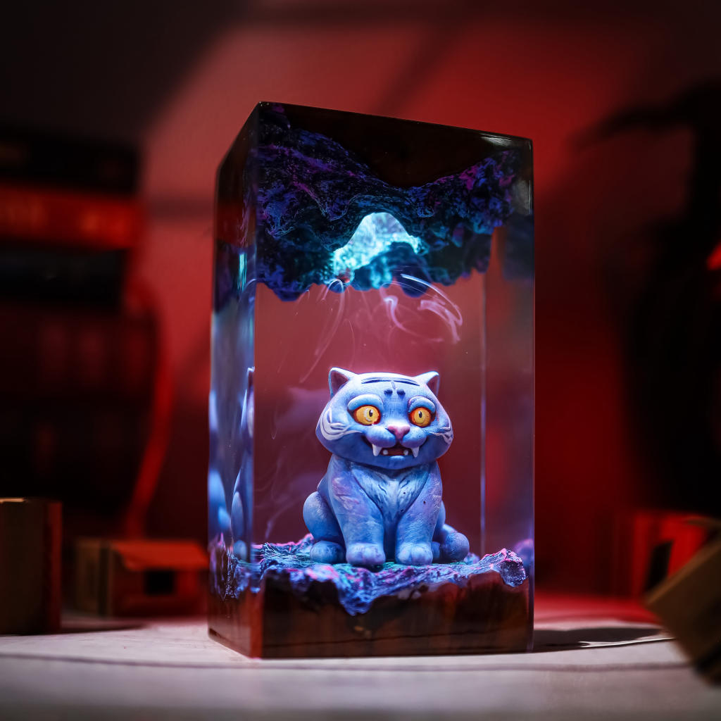 Derpy Tiger KPop Demon Hunters Lamp 3 Derpy Tiger KPop Demon Hunters Lamp