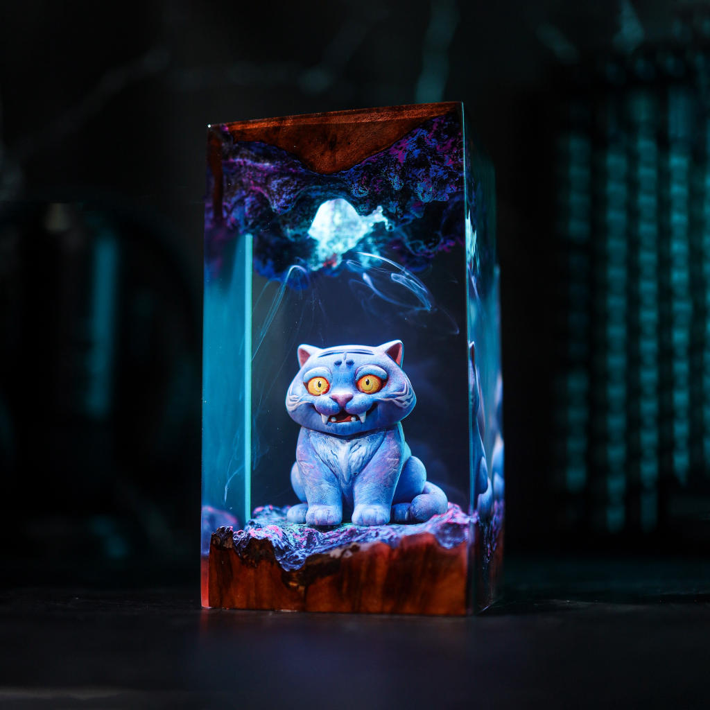 Derpy Tiger KPop Demon Hunters Lamp 11 Derpy Tiger KPop Demon Hunters Lamp