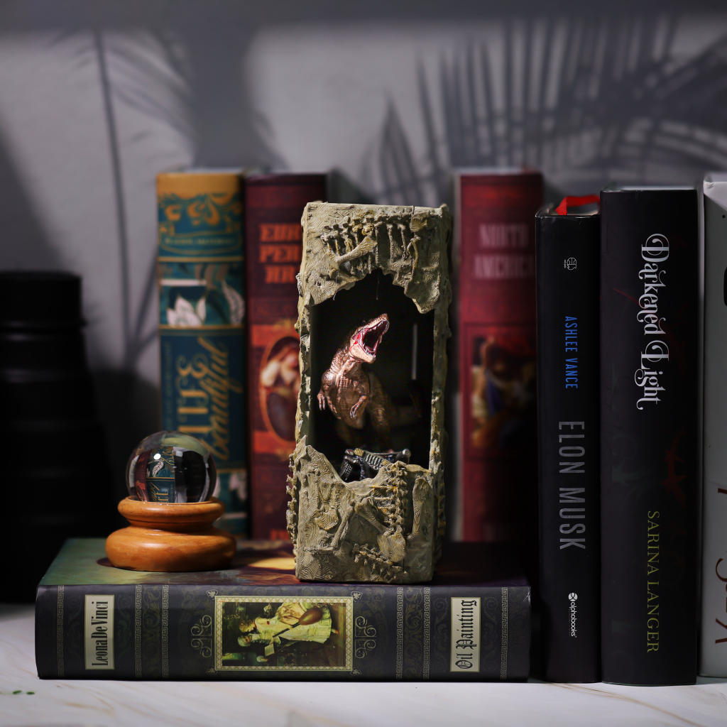 T-Rex Book Nook 5 T-Rex Book Nook