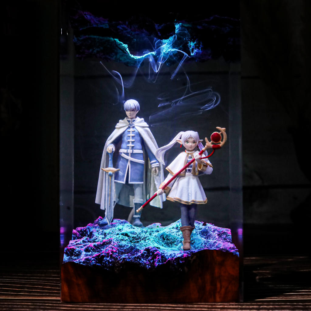 Frieren: Beyond Journey's End Lamp 9 Himmel and Frieren Beyond Journey's End Night Lamp