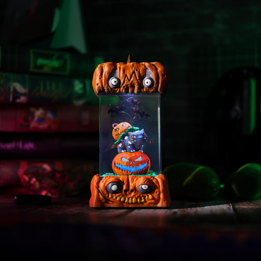 Bulbasaur Pokémon Halloween Lamp 5 Pokémon Halloween Resin Lamp