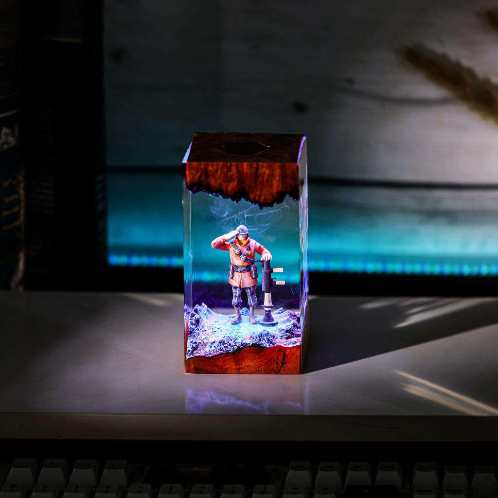 Red Soldier Team Fortress Lamp 5 TF2 Red Soldier Desk Lamp