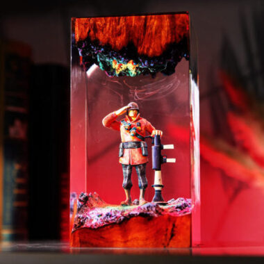 Red Soldier Team Fortress Lamp