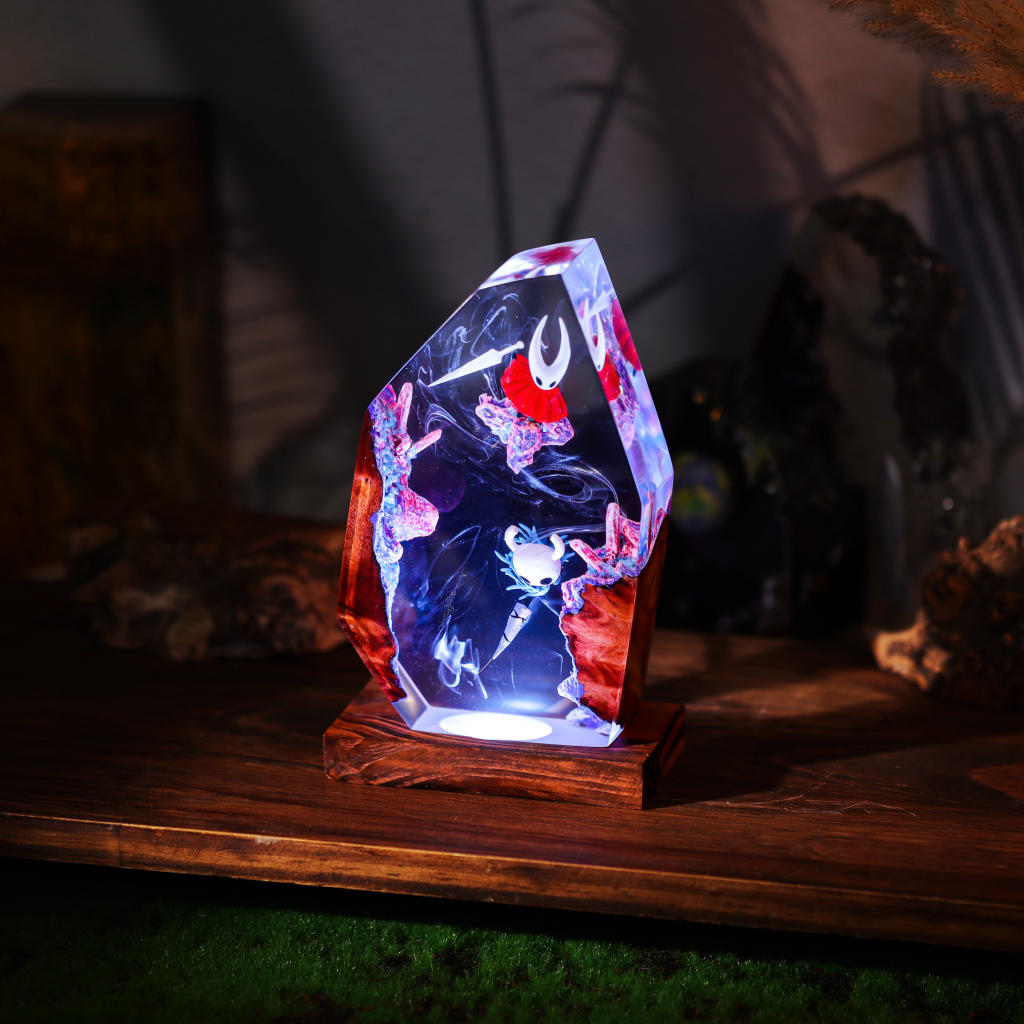 Handmade Hollow Knight Resin Lamp Hollow knight led desk lamp